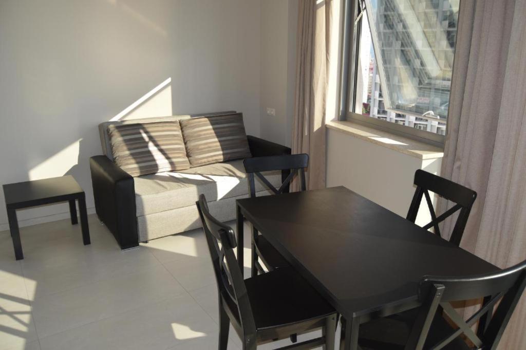 Luxury Apartments 巴统 外观 照片